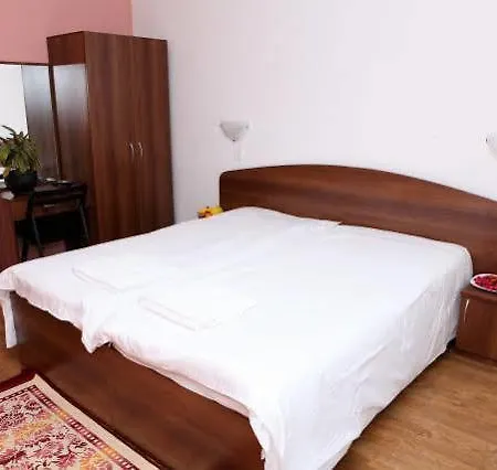 Family Heaven Hotel 3*